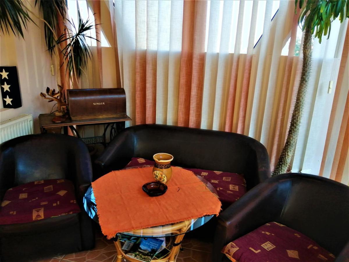 Hotel Dolce Far Niente Брашов Екстер'єр фото