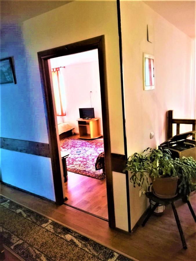 Hotel Dolce Far Niente Брашов Екстер'єр фото