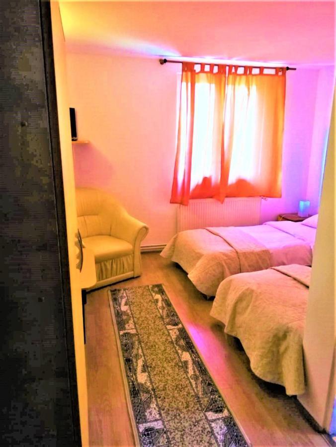 Hotel Dolce Far Niente Брашов Екстер'єр фото