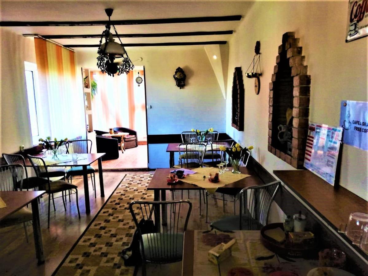 Hotel Dolce Far Niente Брашов Екстер'єр фото